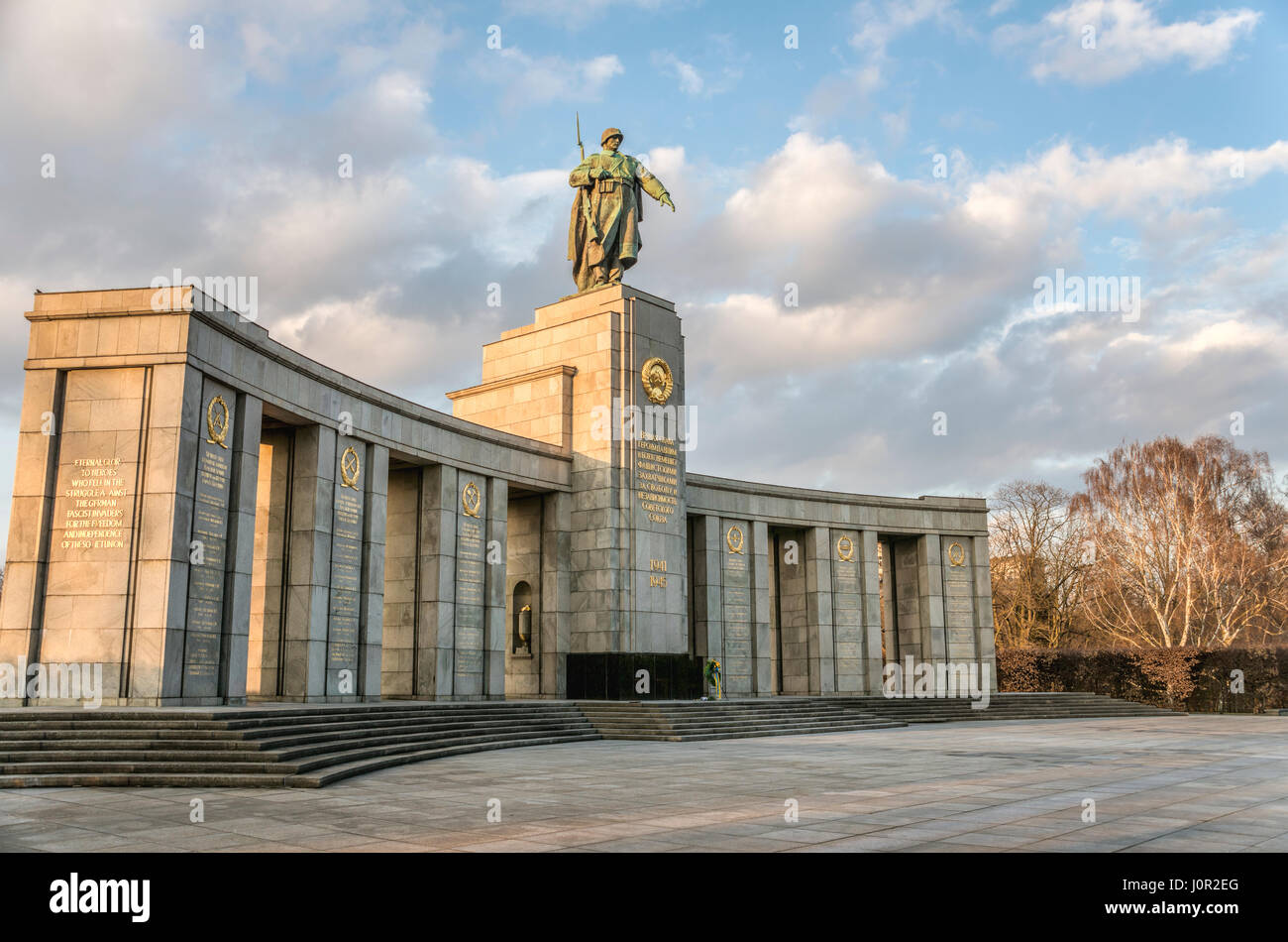 Russisches Kriegsdenkmal in Tiergarten, Berlin Stockfoto