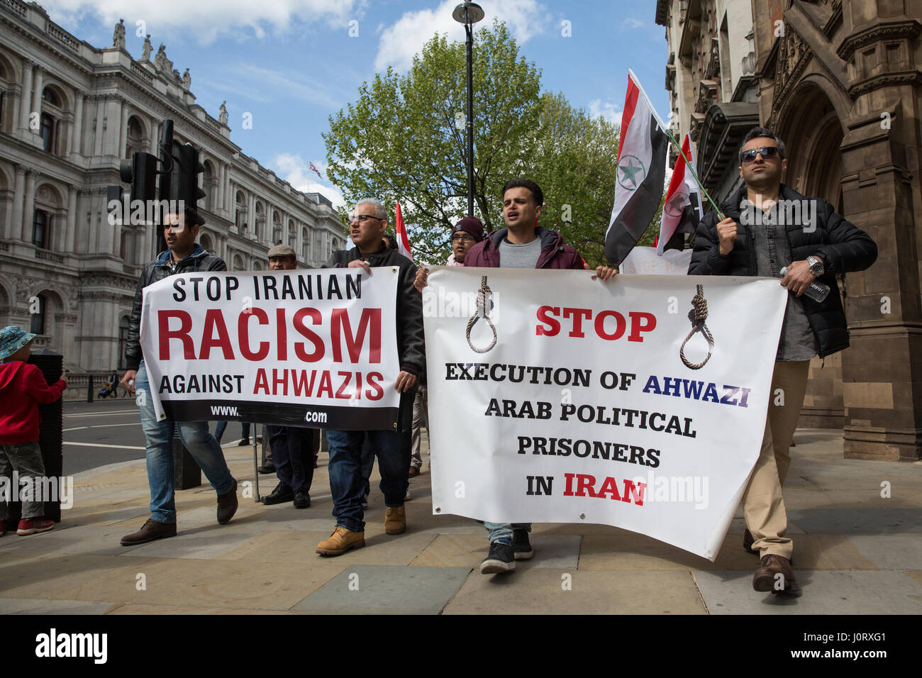 London, UK. 15. April 2017. Ahwazi arabische Aktivisten protestieren in Whitehall gegen Menschenrechtsverletzungen gegen die Ahwazi arabischen Gemeinschaft im Iran begangen. Bildnachweis: Mark Kerrison/Alamy Live-Nachrichten Stockfoto