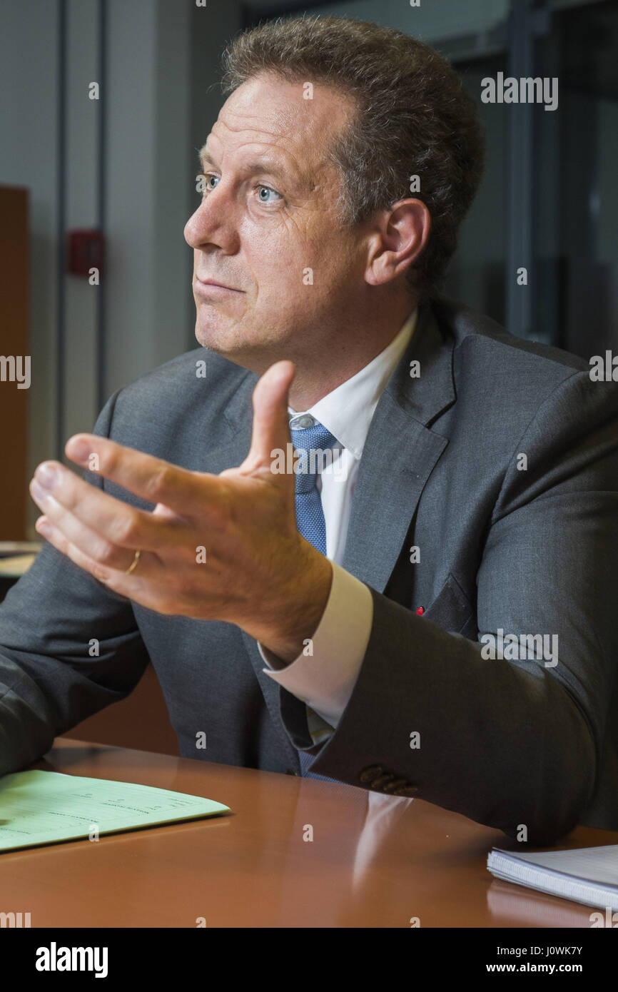Portrait de Nicolas REVEL (Directeur De La Caisse Nationale de l'assurance Maladie des Travailleurs Gehälter) (CNAMTS) (CNAM) 11.09.2015 © Philippe MAT Stockfoto