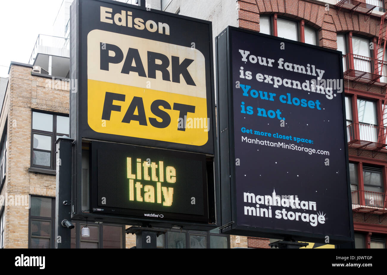Gebührenpflichtige Parkplätze in Little Italy in New York City Stockfoto
