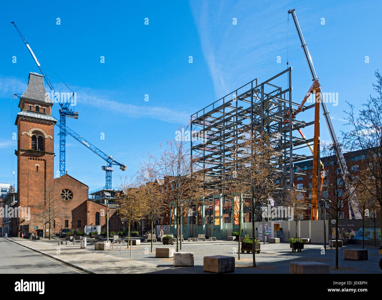 Stahlbau errichtet, für die Entwicklung "Ein Cutting Room Platz" (Appartements), Cutting Room Square, Ancoats, Manchester, England, UK Stockfoto