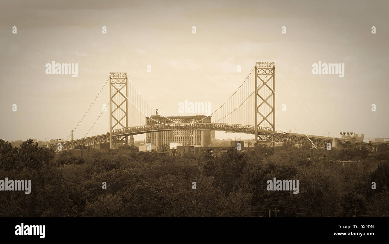 Ambassador Bridge international Grenzübergang als von Windsor, Ontario Stockfoto