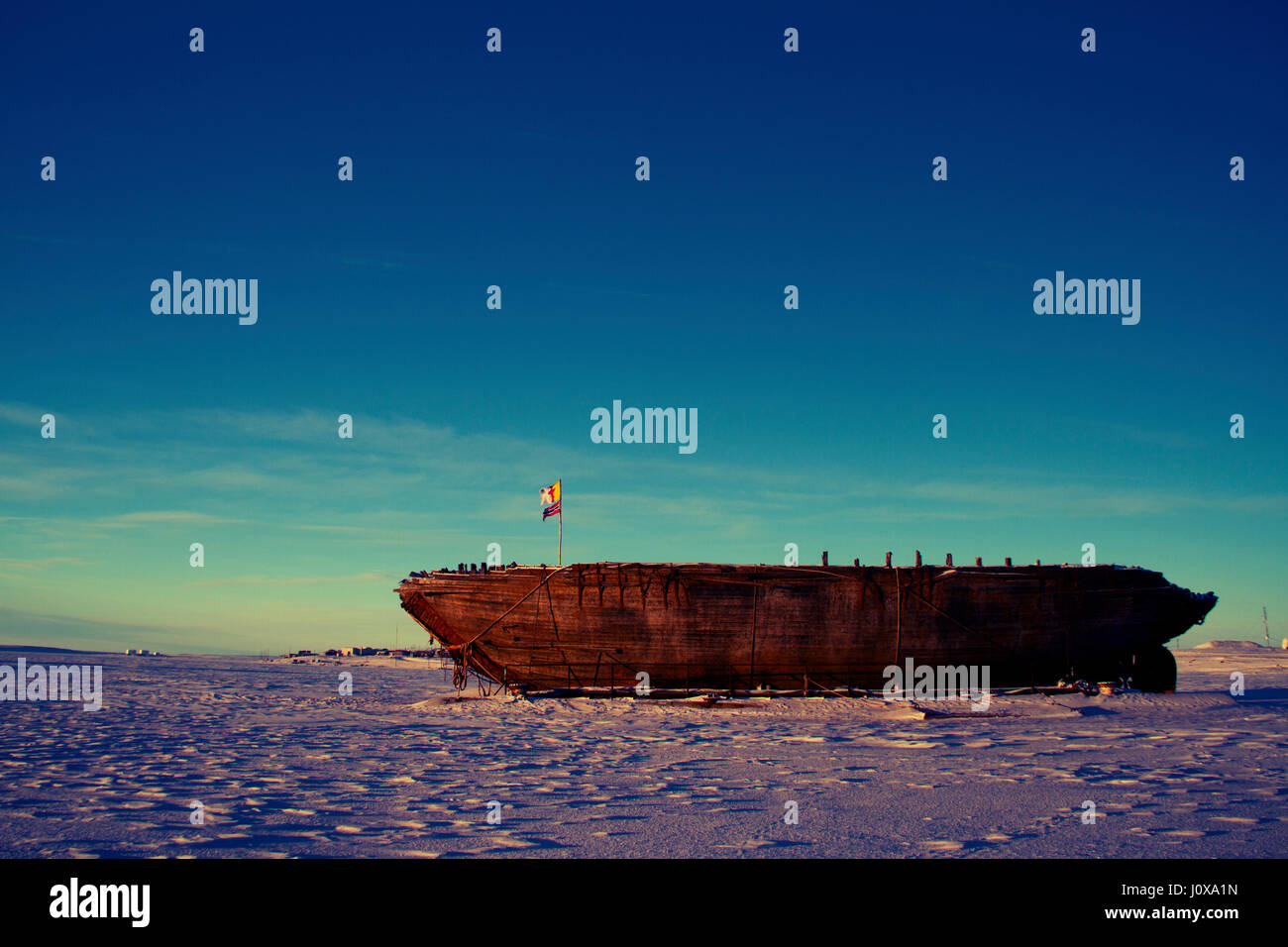 Schiffswrack bleibt die Maud in der Nähe von Cambridge Bay, benannt nach Königin Maud von Norwegen, ein Schiff gebaut für Roald Amundsen für seine Expedition in die Arktis. Stockfoto