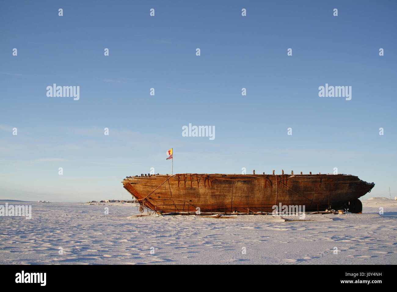 Schiffswrack bleibt die Maud in der Nähe von Cambridge Bay, benannt nach Königin Maud von Norwegen, ein Schiff gebaut für Roald Amundsen für seine Expedition in die Arktis. Stockfoto