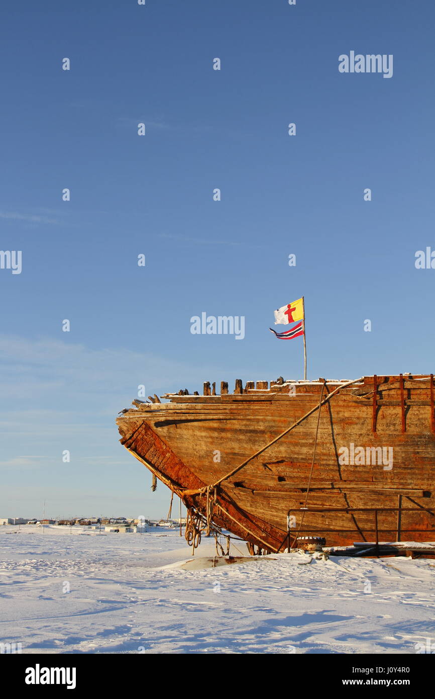 Schiffswrack bleibt die Maud in der Nähe von Cambridge Bay, benannt nach Königin Maud von Norwegen, ein Schiff gebaut für Roald Amundsen für seine Expedition in die Arktis. Stockfoto