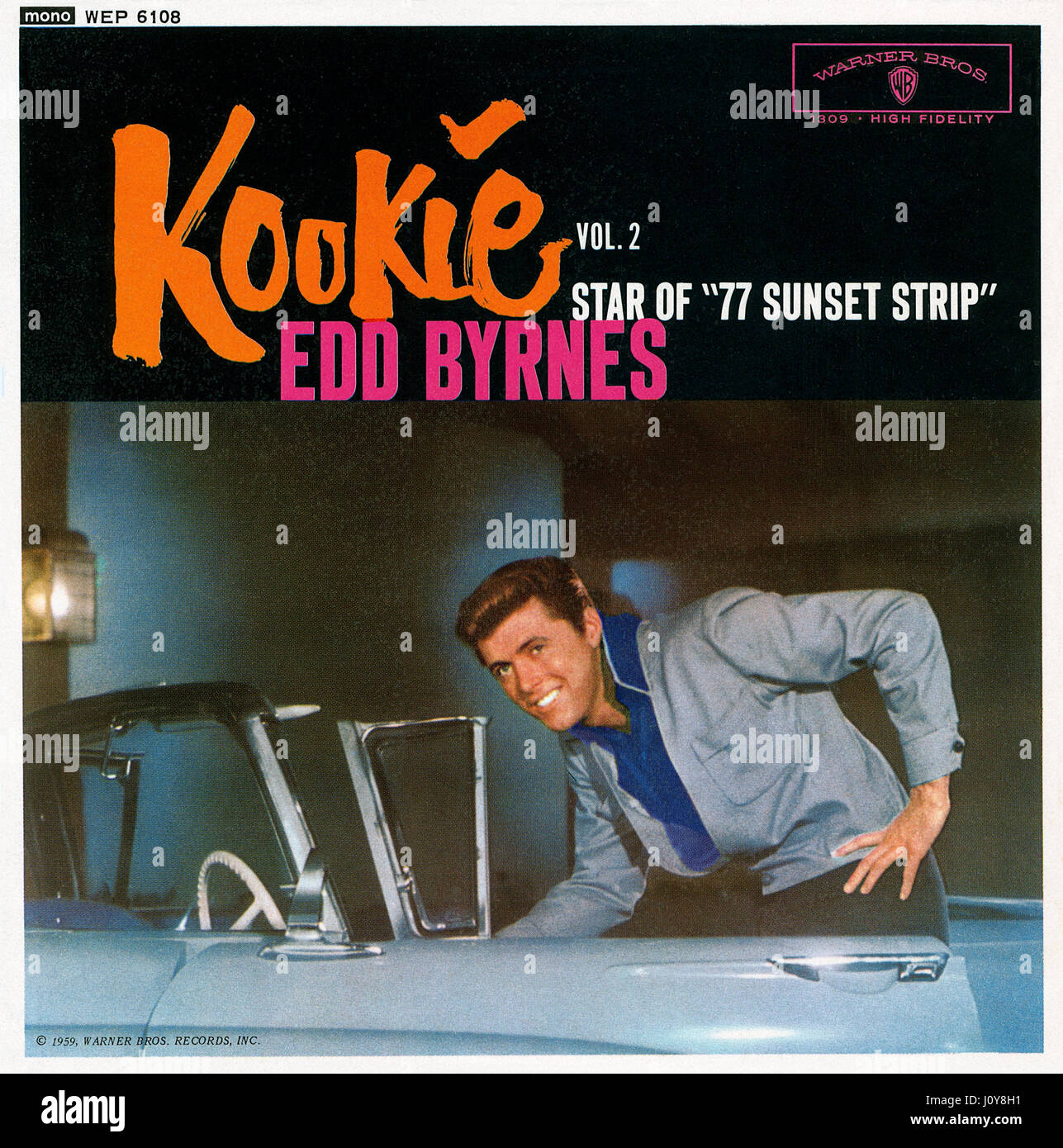 Vordere Abdeckung des britischen E.P von Edd Byrnes betitelt Kookie Volume 2. Diese Schallplatte 7' erschien bei Warner Brothers Records im Juli 1963 (obwohl die Aufnahmen von 1959 bis heute). Stockfoto