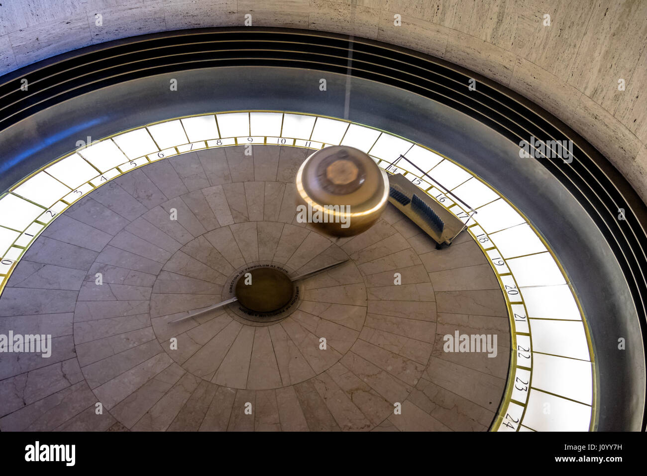 Foucault Pendel Griffith Observatory - Los Angeles, Kalifornien, USA Stockfoto