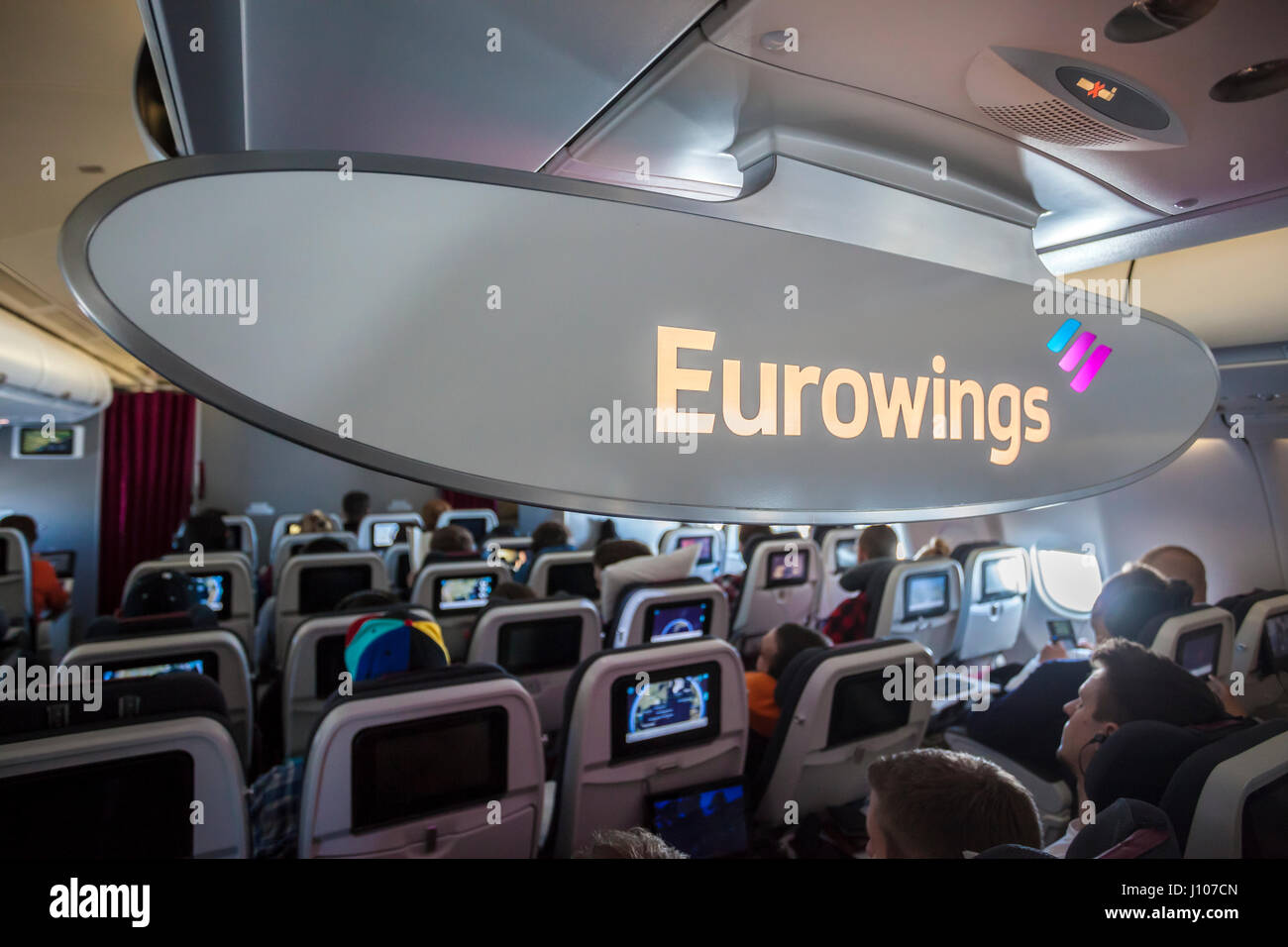 Köln, Fl, USA - 9. März 2017: Innenraum der Eurowings-Flugzeuge Airbus A 330. Köln, Deutschland Stockfoto
