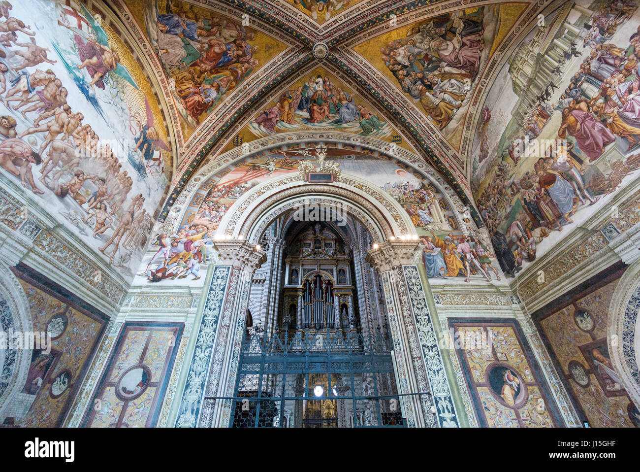 Orvieto. Umbrien. 15. Jahrhundert Fresken in der Kapelle San Brizio (La Cappella di San Brizio, o Cappella Nova), der Dom von Orvieto.  Im Jahre 1447 Fra Stockfoto