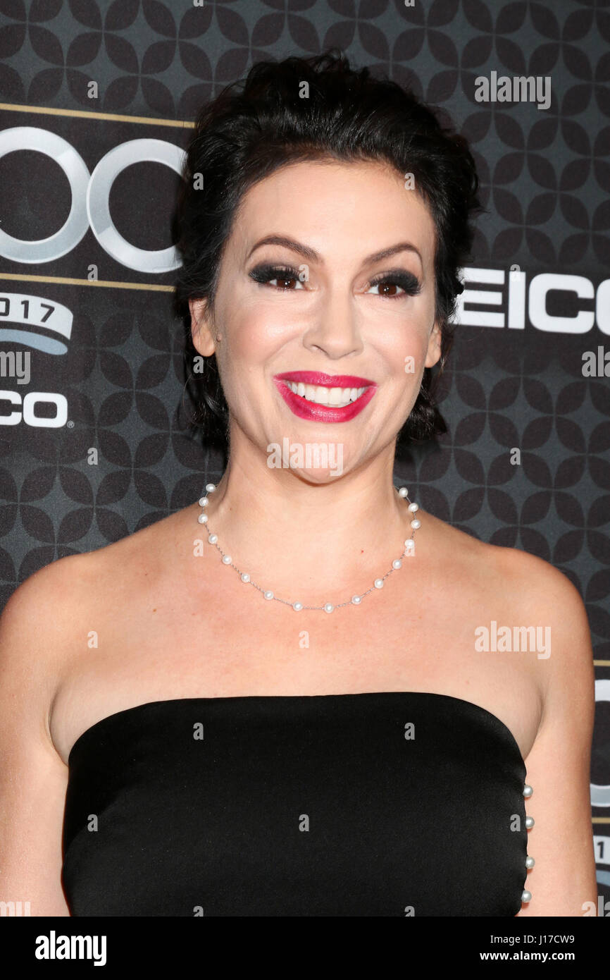 Los Angeles, CA, USA. 27. Januar 2017. LOS ANGELES - JAN-27: Alyssa Milano in der NHL 100 Kredit-Gala im Microsoft-Theater am 27. Januar 2017 in Los Angeles, CA: Kathy Hutchins / via ZUMA Draht/ZUMA Draht/Alamy Live-Nachrichten Stockfoto