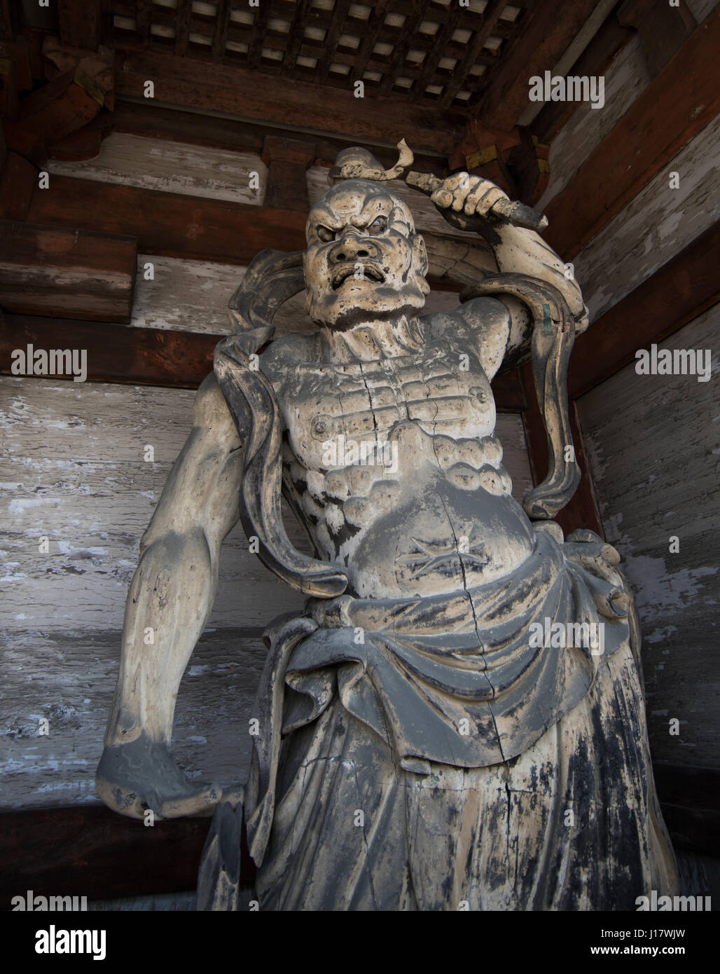 Niozou Statuen von Agyo und Ungyo innerhalb der Nio-Mon Tor buddhistischer Tempel, Kyoto, Japan Stockfoto