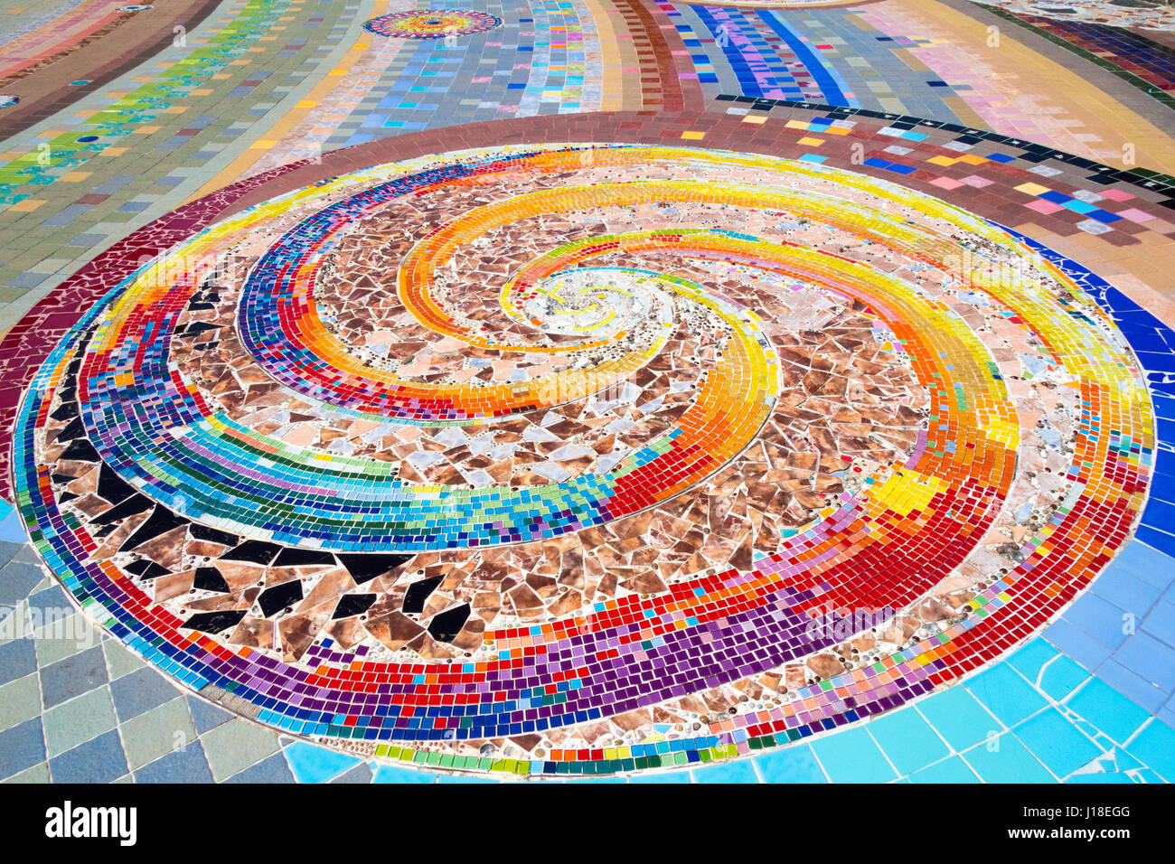 Mosaik gefliesten Boden am Wat Pha Sorn Kaew, Khao Kho, Phetchabun, Thailand Stockfoto