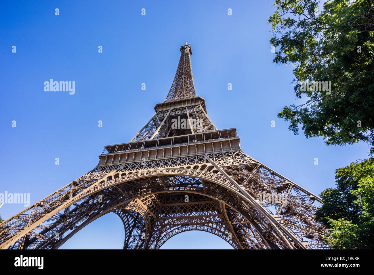 Frankreich, Paris, Maulwurf Blick auf den Eiffelturm Stockfoto