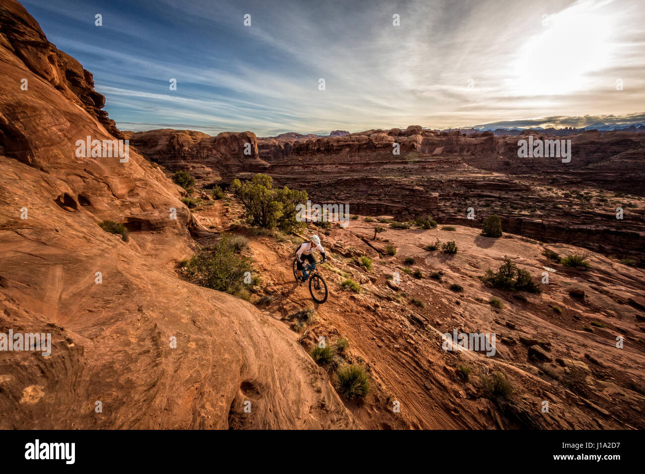 Kyle Mears Mountainbiken auf der Hymasa Trail, Moab, Utah. Stockfoto