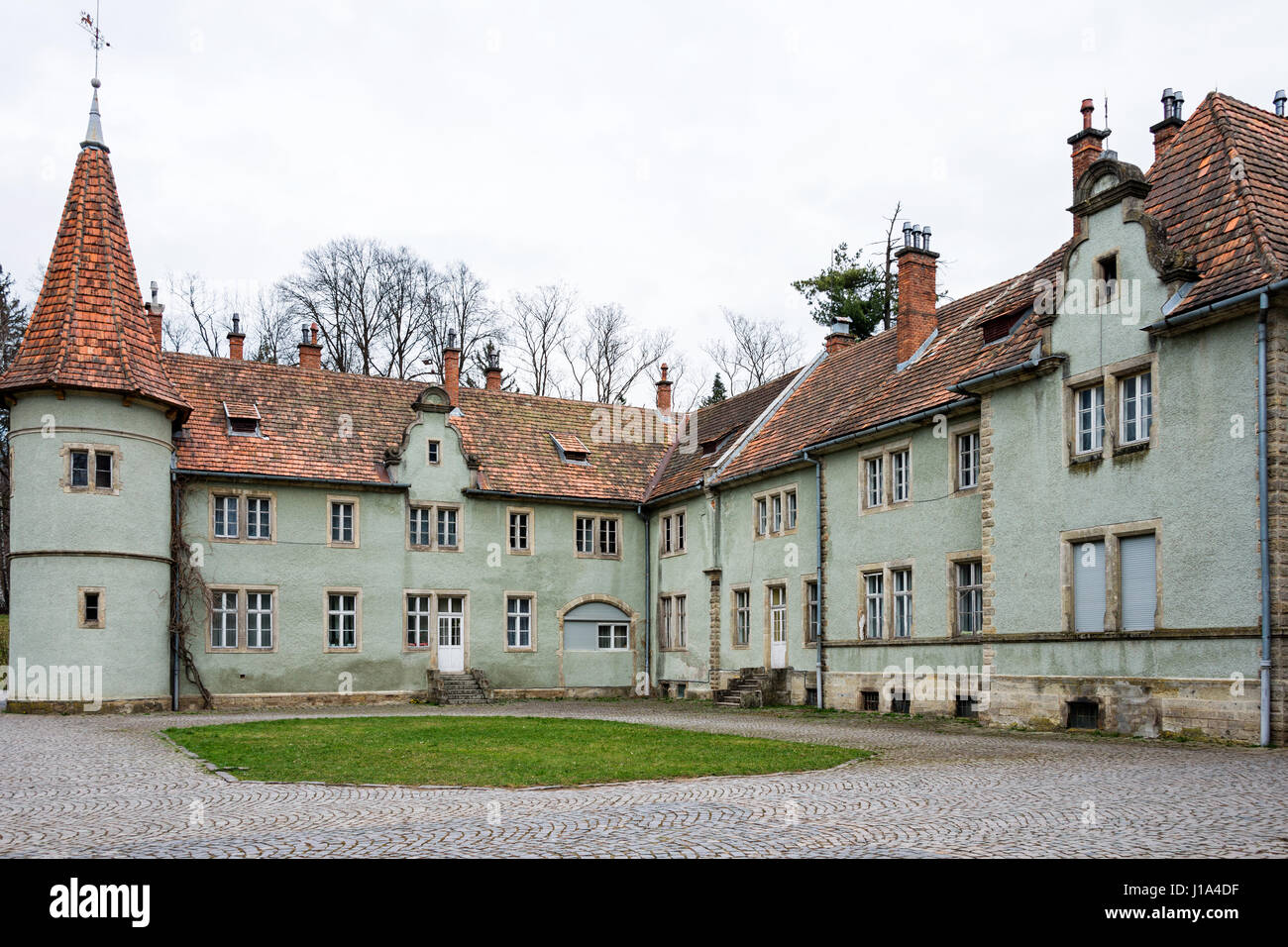 Jagd Schloss des Grafen Schönborn in Karpaten. In der Vergangenheit - Beregvar Dorf, Zakarpattja Region, Ukraine. Im Jahr 1890 erbaut. Stockfoto