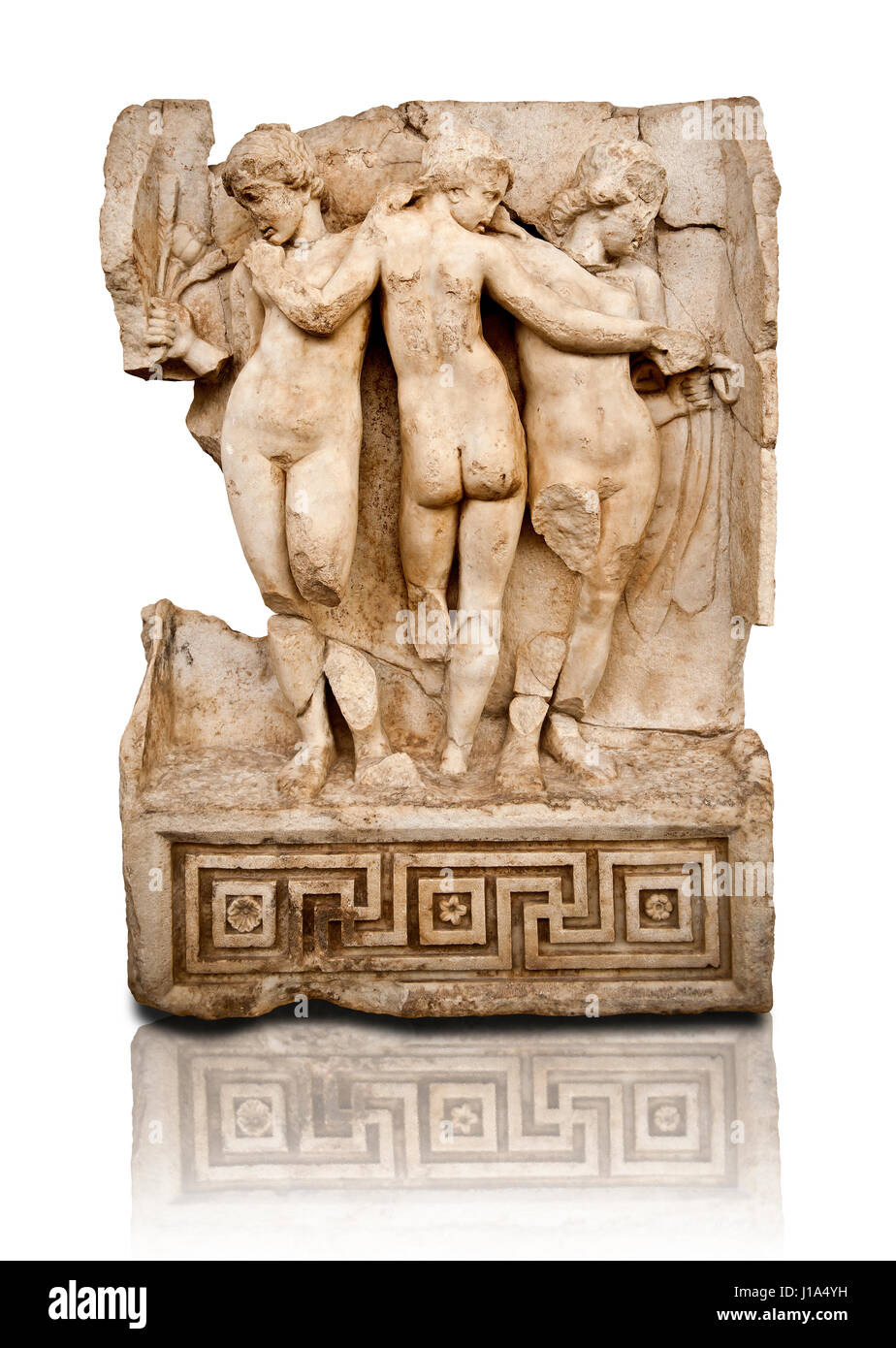 Römischer Tempel freize Releif Skulptur die drei Grazien aus dem Süd-Gebäude, 2. Stock, Aphrodisias Museum, Aphrodisias, Türkei. Stockfoto