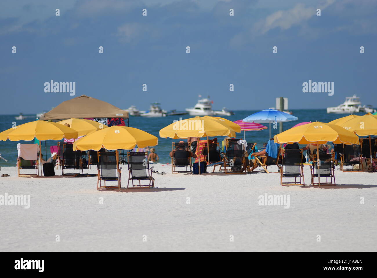 klare Wasser Strand Florida USA Menschen am Strand gute Zeiten Stockfoto