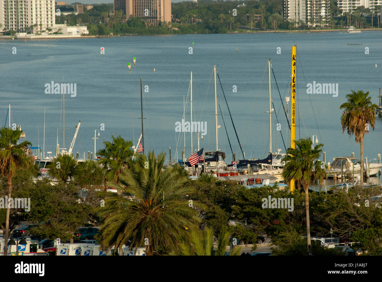 Boote und Docks klare Wasser Strand Florida Stockfoto
