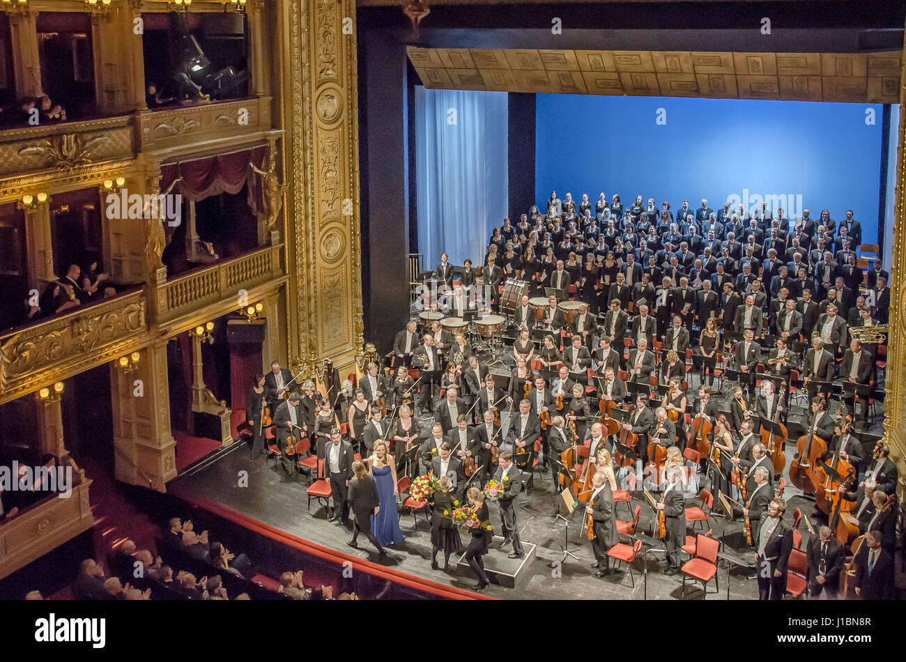 Das Prager Nationaltheater ist ein Symbol der tschechische nationale Identität und kulturelles Erbe und ein nationales Monument der tschechischen Geschichte und Kunst. Stockfoto