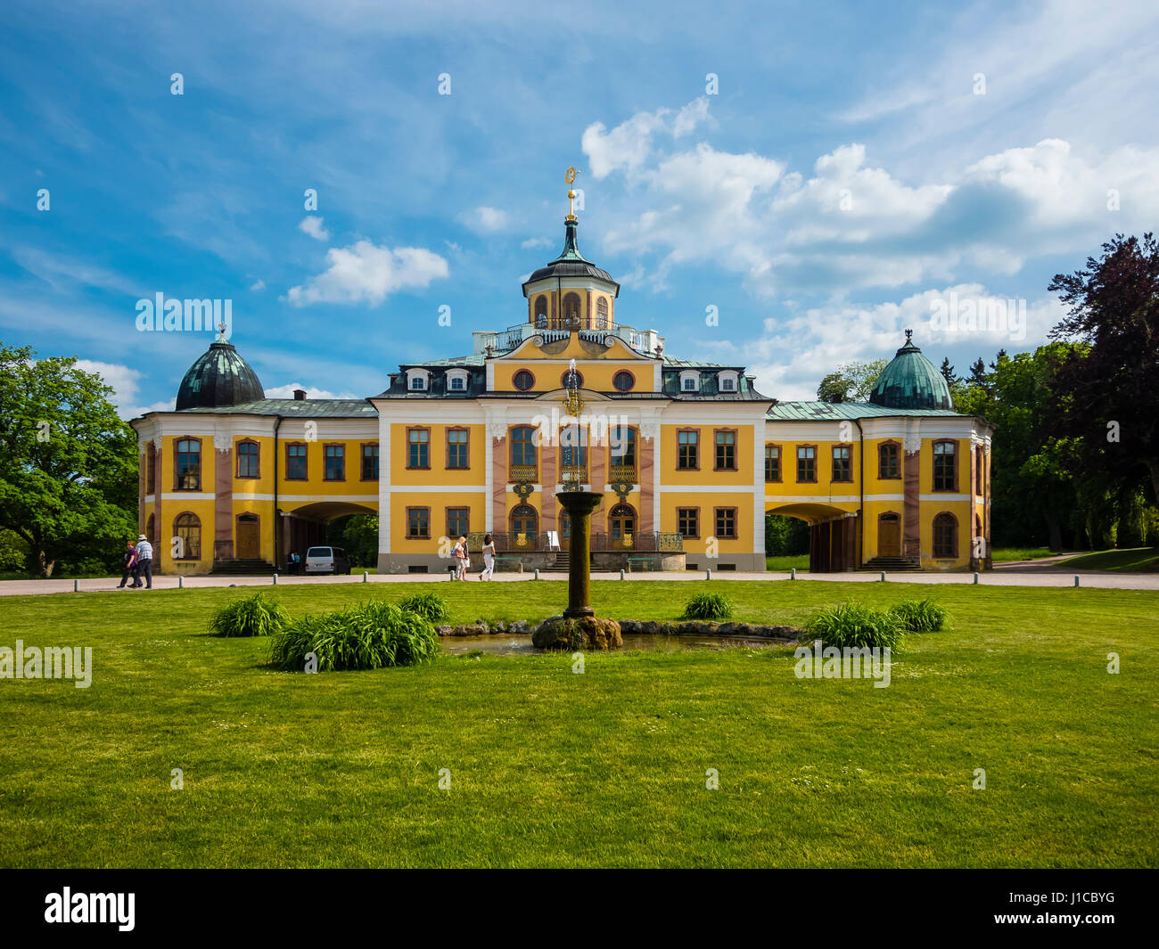 Schloss Belvedere mit dem herrschaftlichen Garten, Museum für Kunsthandwerk, Weimar, Thüringen, Deutschland Stockfoto