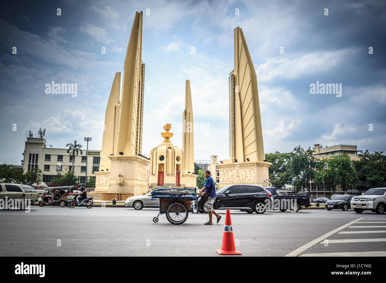 Bangkok, Thailand - 19. Oktober 2016: Democracy Monument (Anusawari Prachathipatai) in Bangkok, Thailand Stockfoto