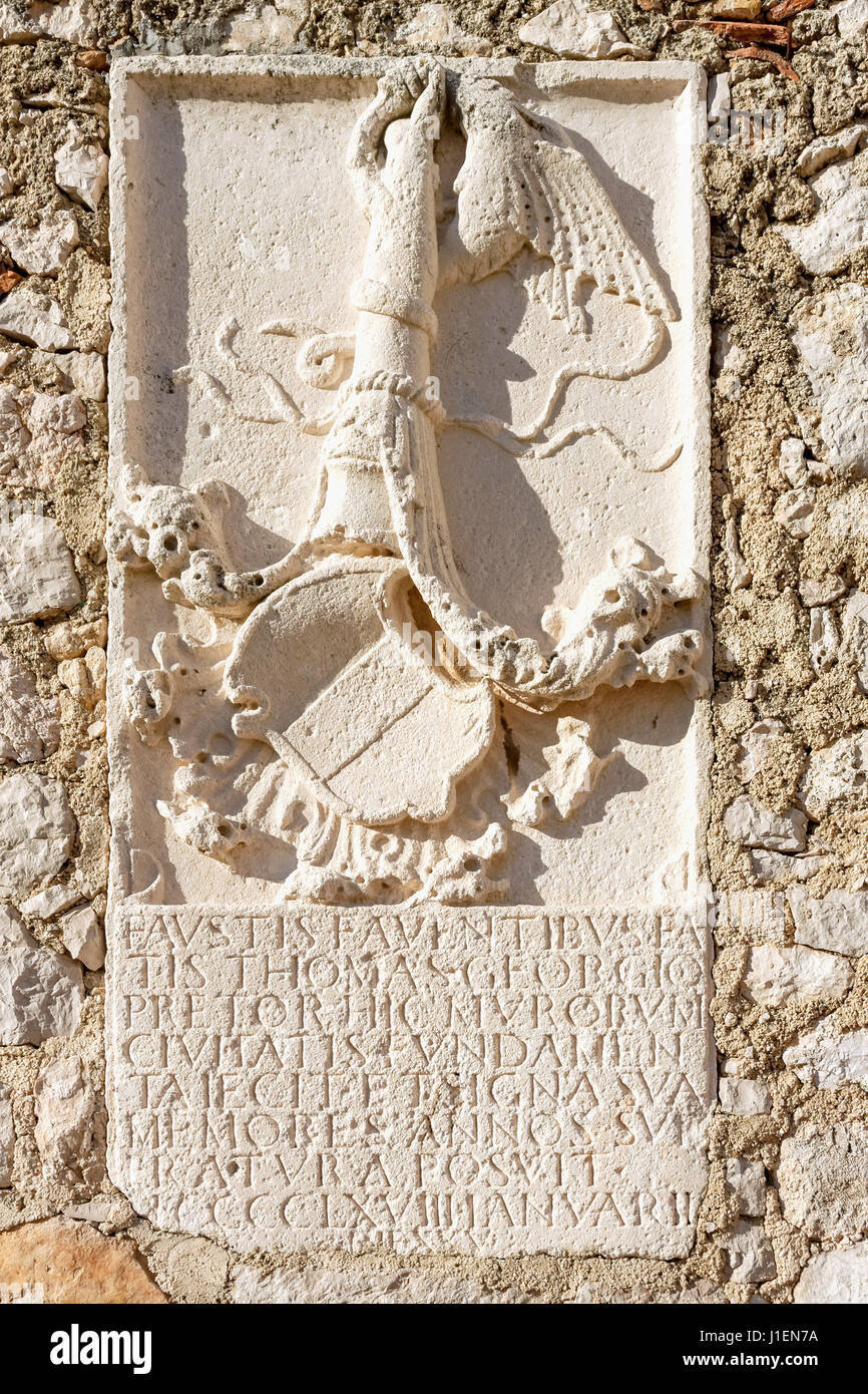 Stein-Plakette in der Stadt Pag, Insel Pag, Kroatien Stockfoto