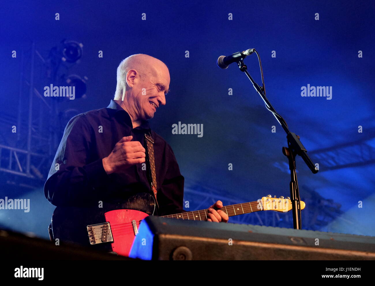 Wilko Johnson erklingt in Cornbury Festival Oxfordshire 8. Juli 2016 Stockfoto