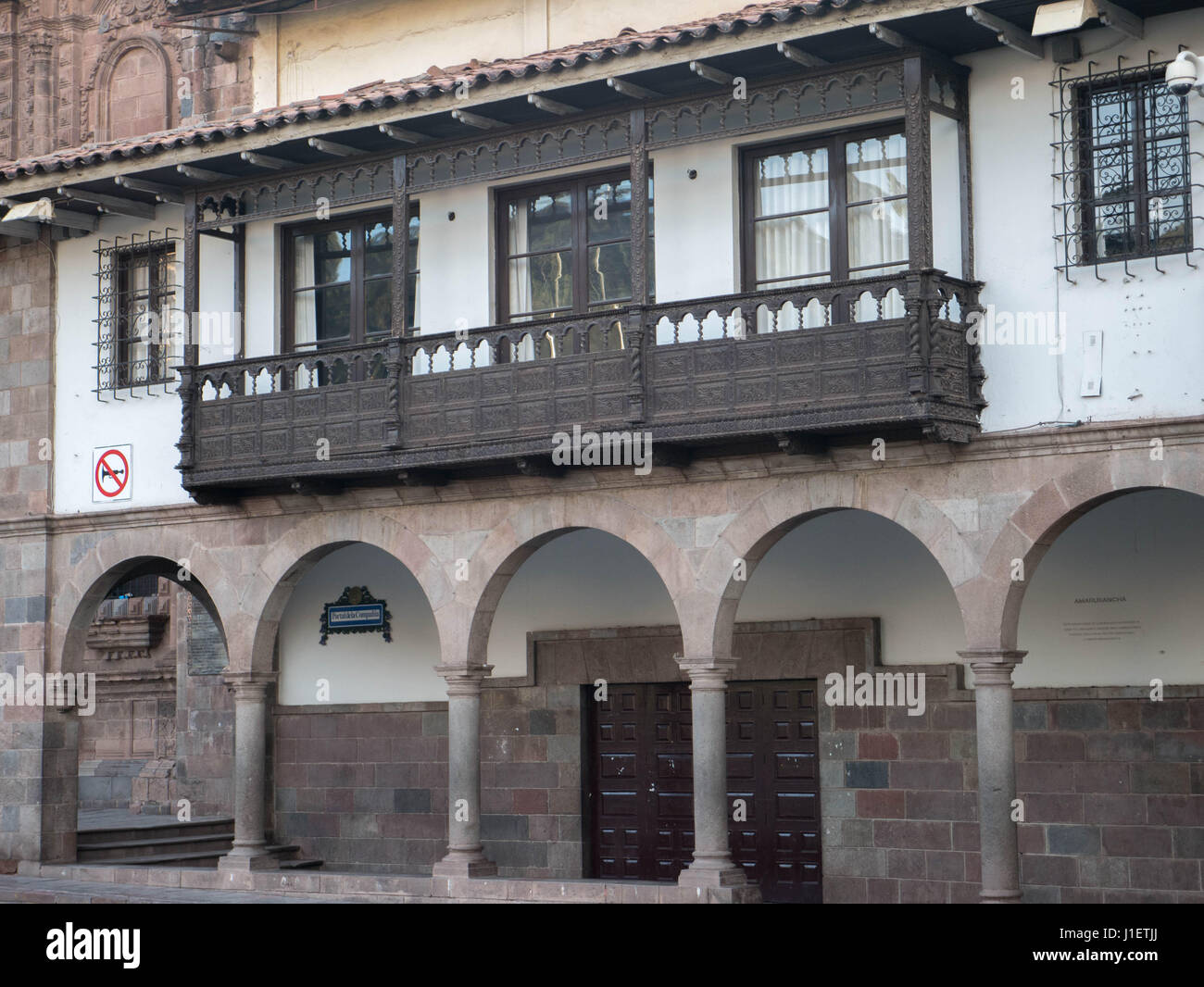 Alte Balkone im Conlonial Baustil, Cusco-Peru Stockfoto
