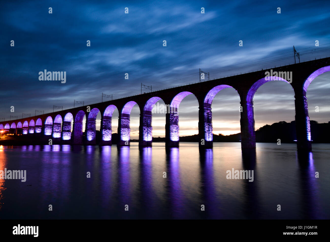 Die Royal Border Brücke über dem Fluss Tweed in Berwick nach Tweed Stockfoto