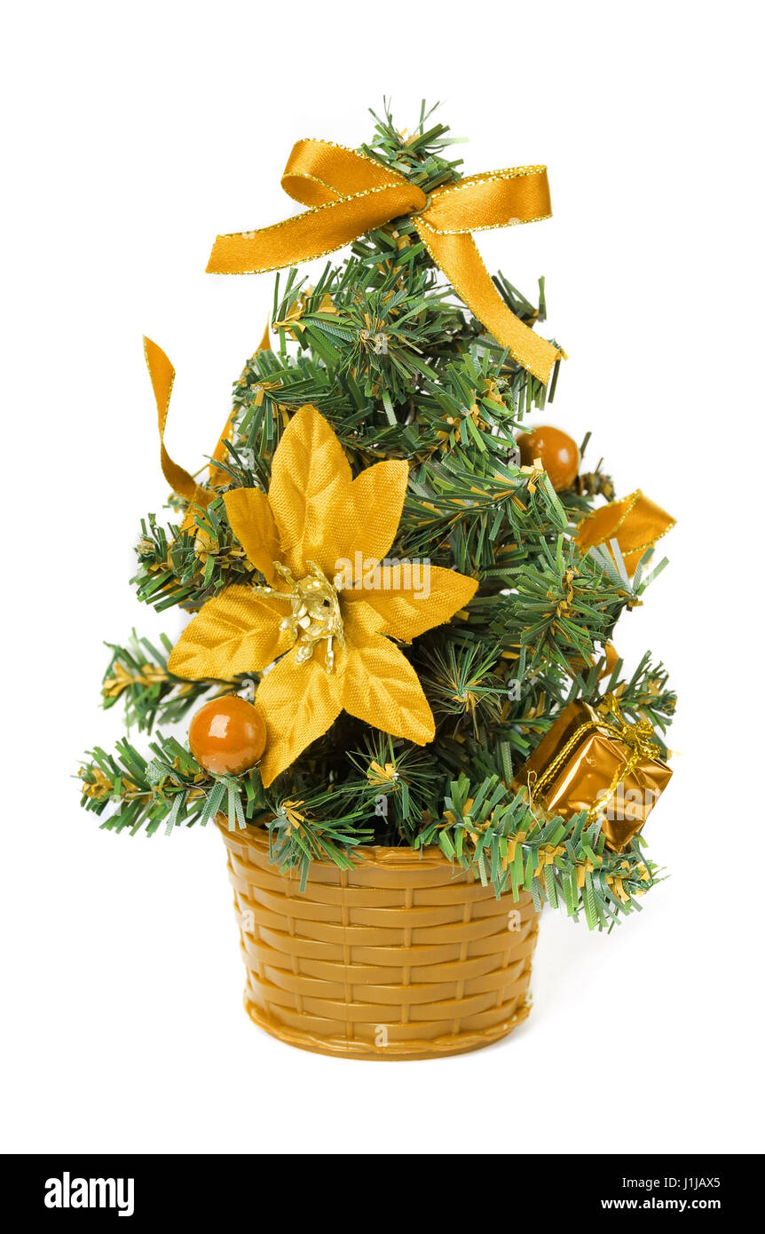 Weihnachtsbaum mit Dekorationen, isoliert auf weiss Stockfoto