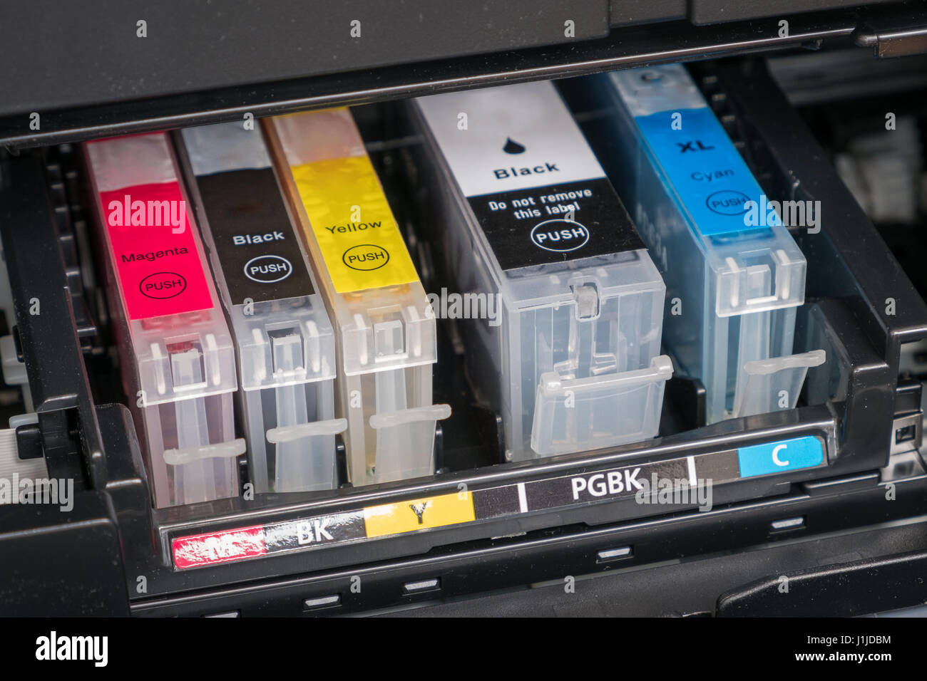 Tintenpatronen Drucker - offene Tintenstrahldrucker Stockfoto