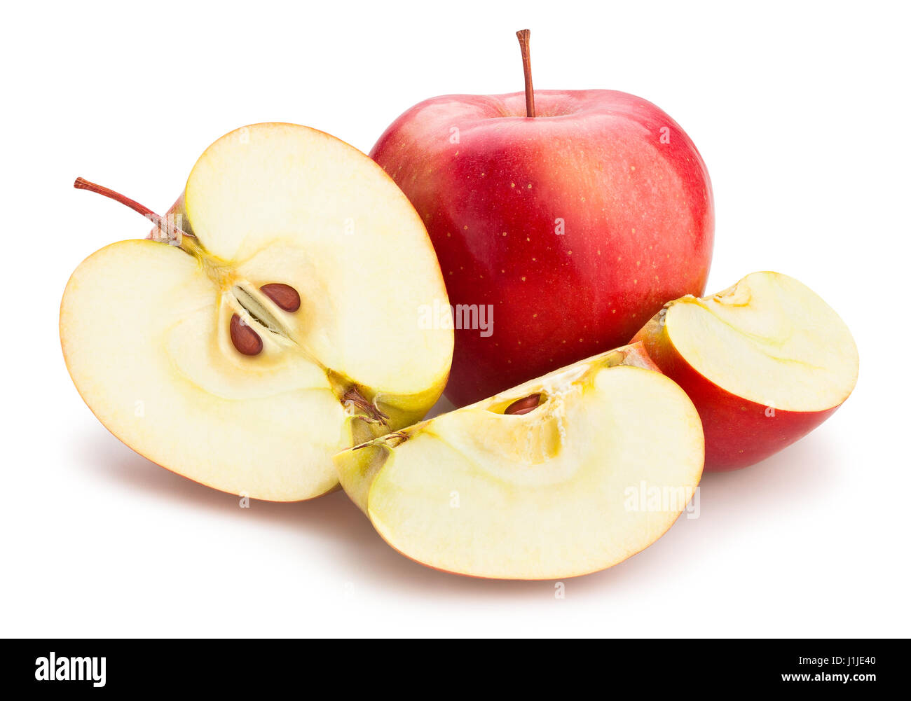 in Scheiben geschnittene rote Äpfel isoliert Stockfoto