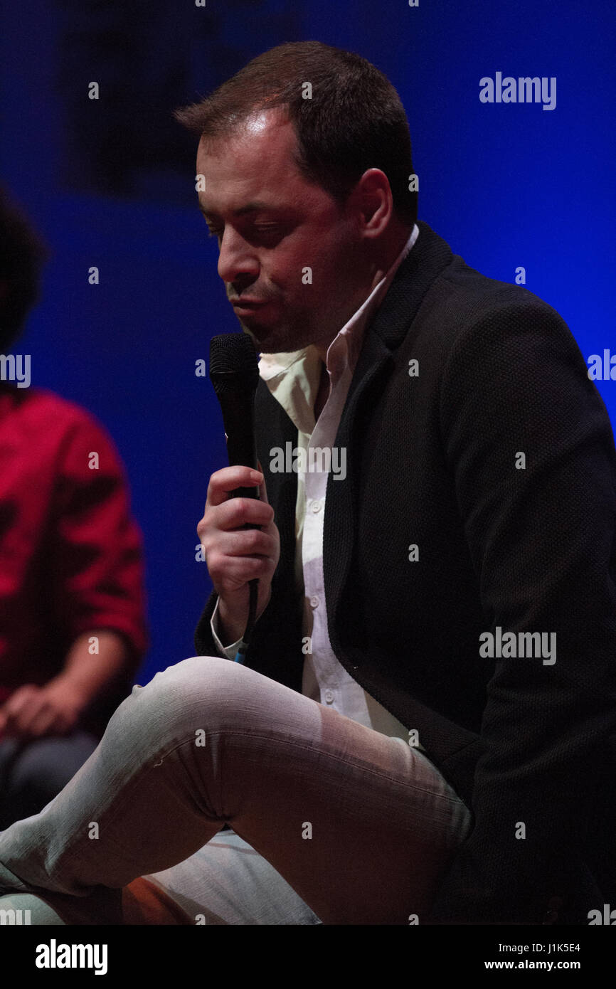 London, Vereinigtes Königreich. 21. April 2017. Antonio Zambujo im Konzert in der Cadogan Hall in London, Vereinigtes Königreich. Bildnachweis: Brayan Lopez/Alamy Live-Nachrichten Stockfoto