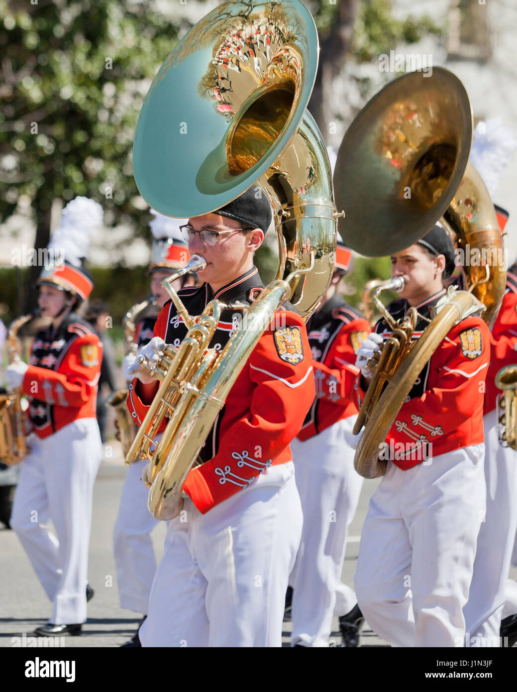 High School marching band Sousaphon Spieler - USA Stockfoto