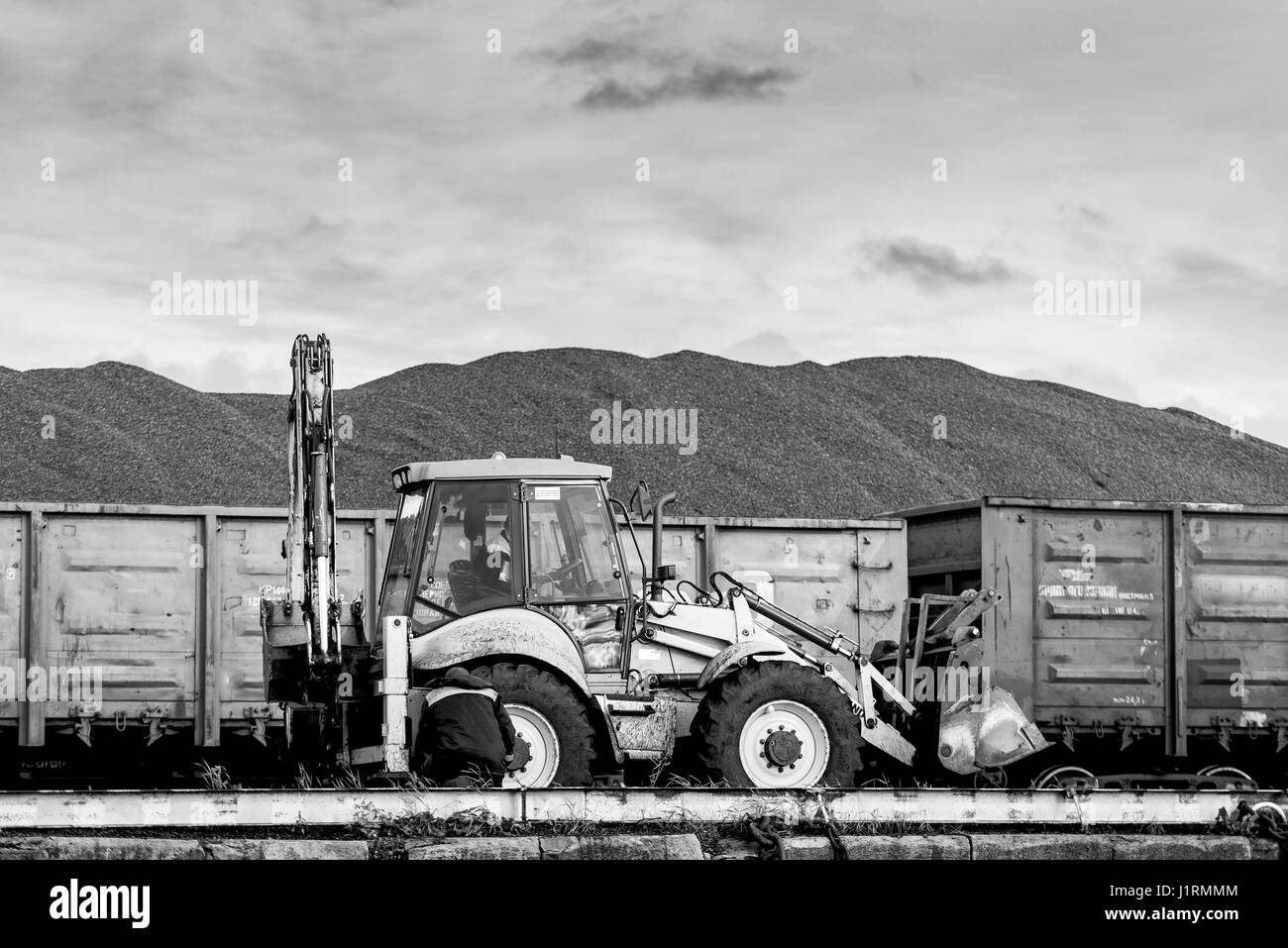 Kohle-Umschlag von Eisenbahnwaggons. Stockfoto