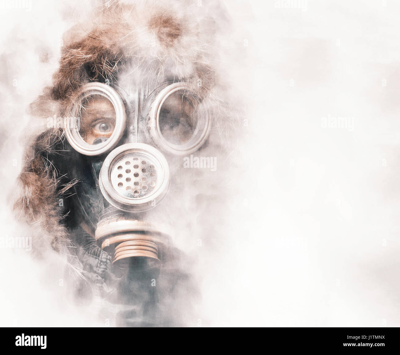 Gruselige Mann im Atemschutz Stockfoto