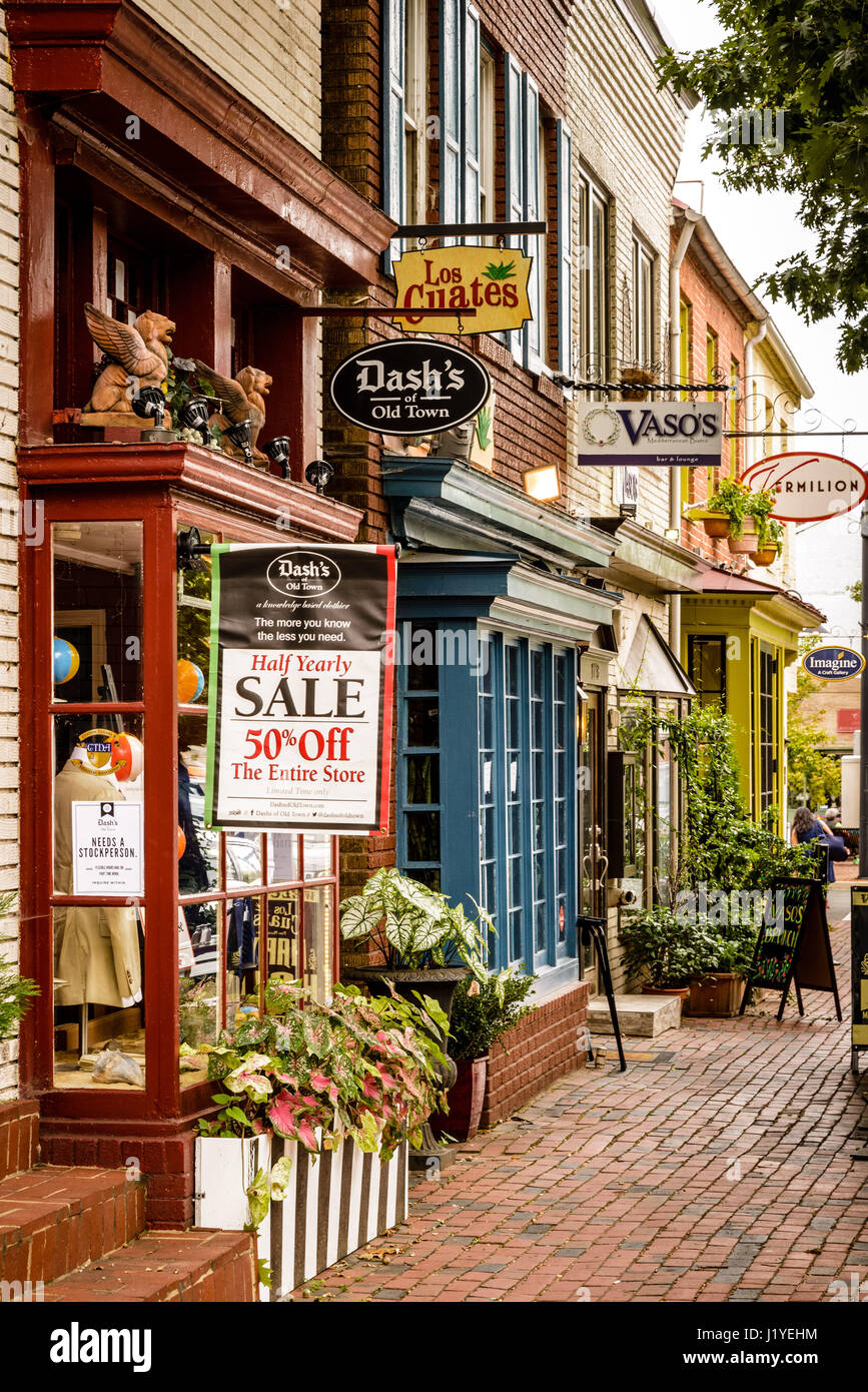 Geschäfte auf der King Street, Old Town Alexandria, Virginia Stockfoto