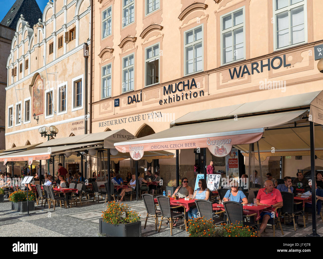 Cafe in der Altstädter Ring, Stare Mesto, Prag, Tschechische Republik Stockfoto