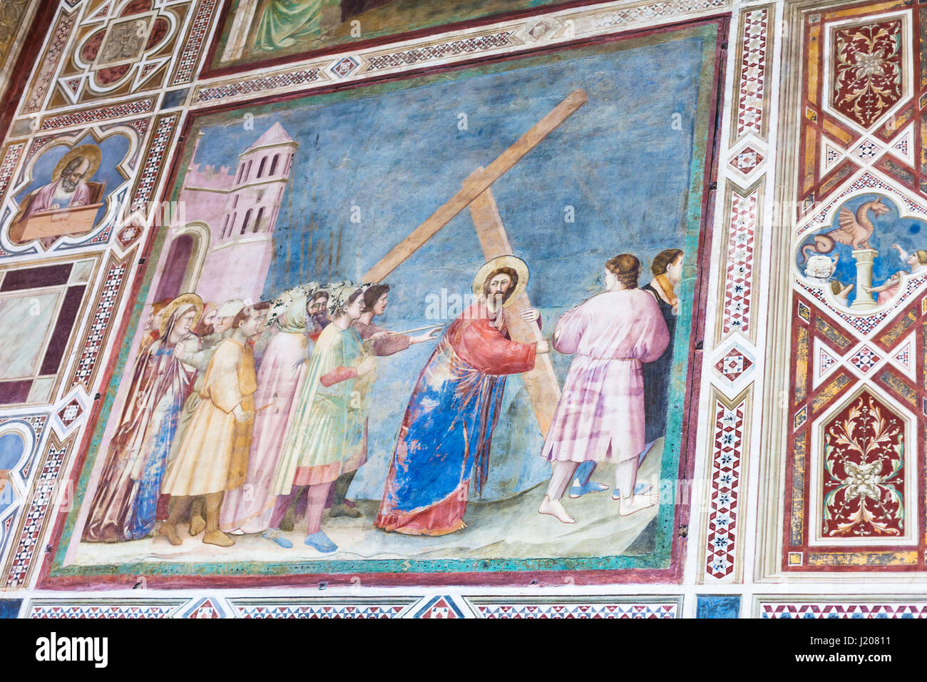 PADUA, Italien - 1. April 2017: Wandmalereien in der Scrovegni-Kapelle (Cappella Degli Scrovegni, Arena-Kapelle). Die Kirche enthält ein Freskenzyklus von Giotto Stockfoto