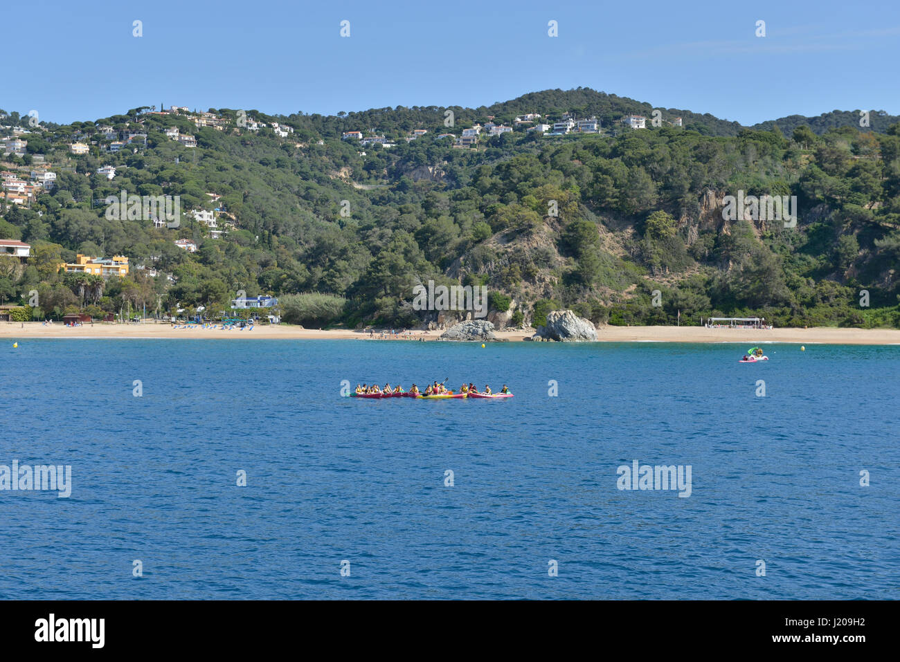 Strand und kleine Golf in Katalonien, Spanien, in der Nähe von Lloret De Mar am 24. Mai 2016 Stockfoto