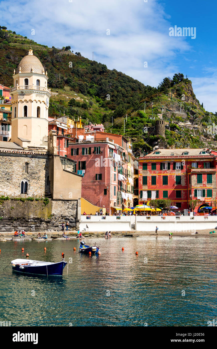 Vernazza in Cinque Terre, Ligurien, Italien Stockfoto