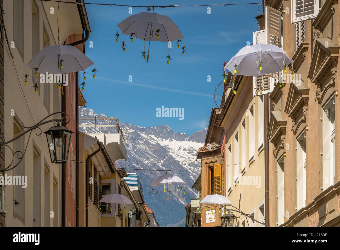 Meran in Südtirol, einer schönen Stadt des Trentino Alto Adige: Das gut erhaltene historische Stadtzentrum von Meran Stockfoto