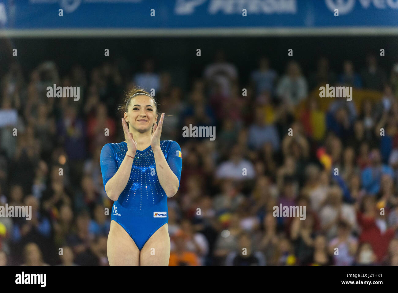 Cluj-Napoca, Rumänien. 23. April 2017. Larisa Iordache (ROU) - Bronze-Medaille, während der Schwebebalken Vergabe Zeremonie Frauen Finale auf die europäischen Männer und Frauen künstlerische Gymnastik-Meisterschaften in Cluj-Napoca, Rumänien. 23.04.2017 Foto: Catalin Soare/Dpa/Alamy Live News Stockfoto