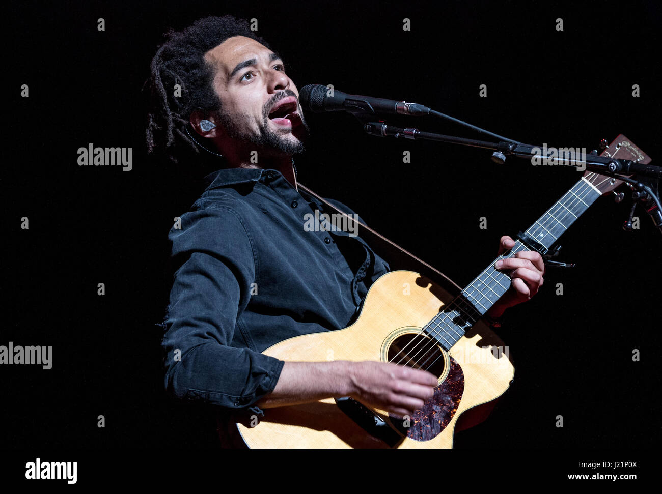 Bournemouth, UK. 23. April 2017. Die Shires Leben im The Pavilion, Bournemouth. Bildnachweis: Charlie Raven/Alamy Live-Nachrichten Stockfoto