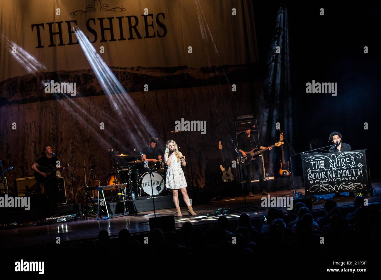 Bournemouth, UK. 23. April 2017. Die Shires Leben im The Pavilion, Bournemouth. Bildnachweis: Charlie Raven/Alamy Live-Nachrichten Stockfoto