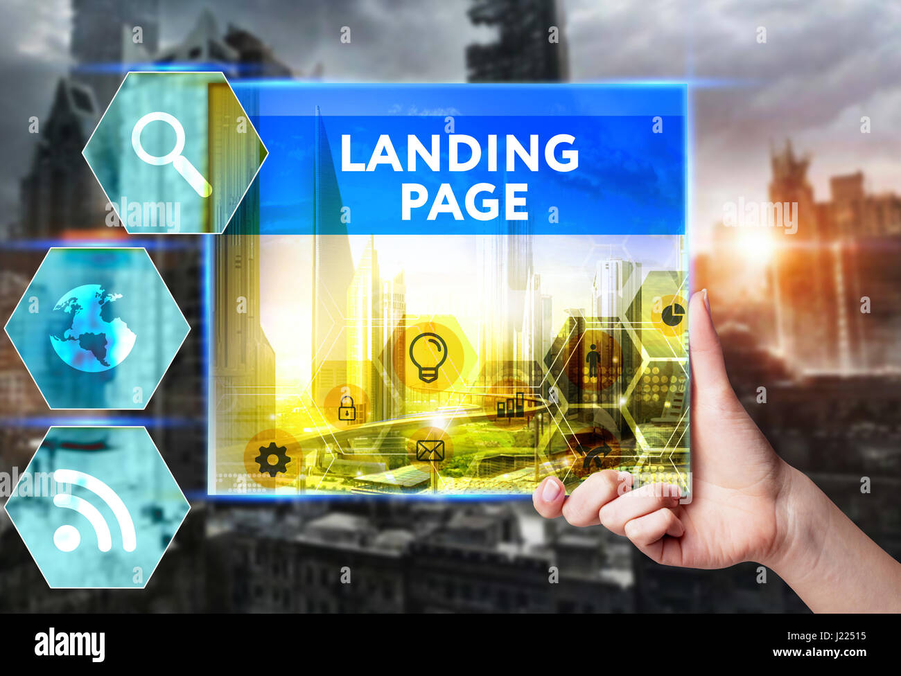 Technik, Internet, Wirtschaft und Marketing. Junge Geschäftsfrau Wort schreiben: Startseite Stockfoto