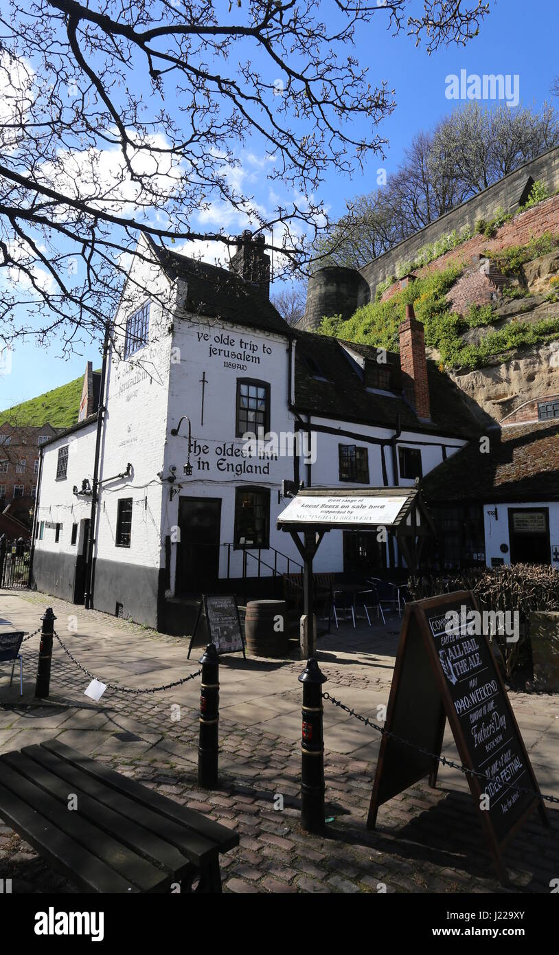 Außen Ye Olde Reise nach Jerusalem Pub Nottingham UK April 2017 Stockfoto