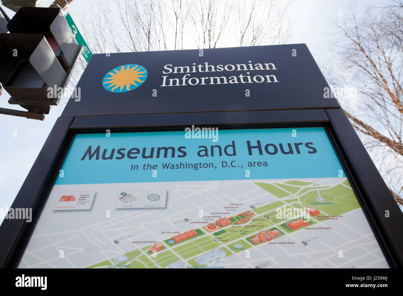 Besucher-Informationstafel Smithsonian Museum in Washington, DC USA Stockfoto