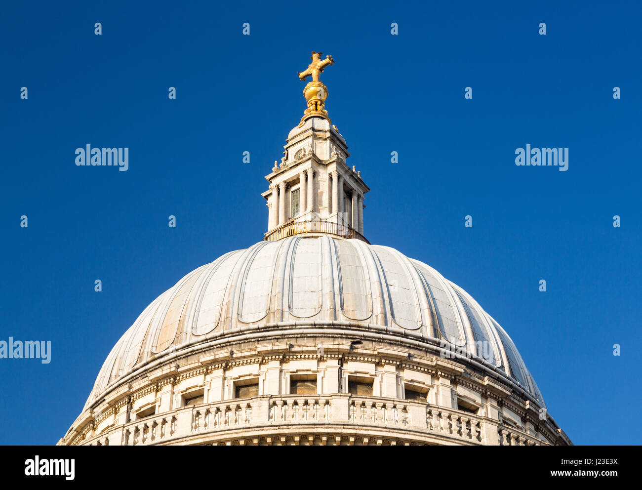 Kuppel der St. Pauls Kathedrale in London, England, Vereinigtes Königreich Stockfoto