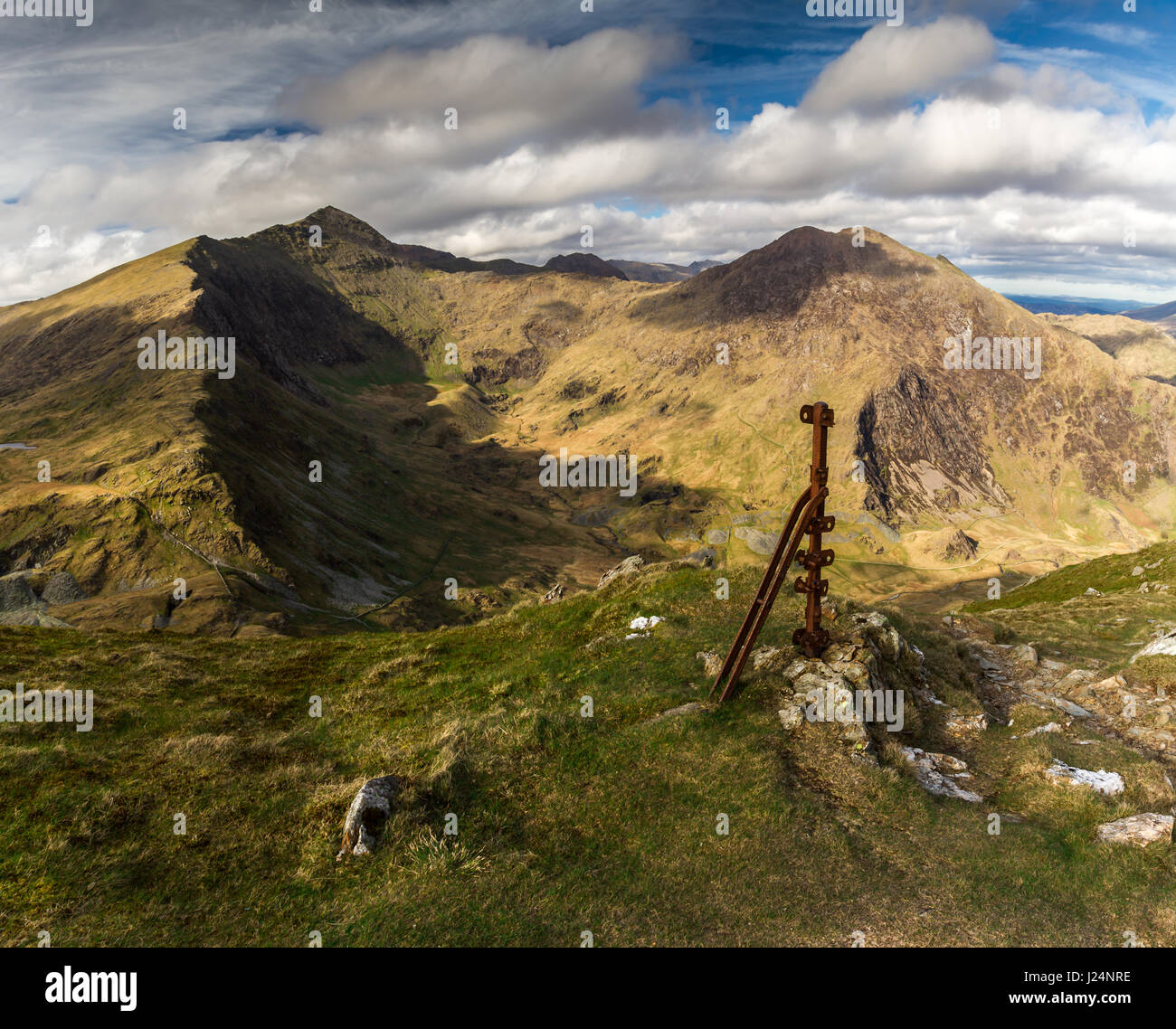 Snowdon und Y Lliwedd von Yr Aran, Snowdonia-Nationalpark, Wales Stockfoto